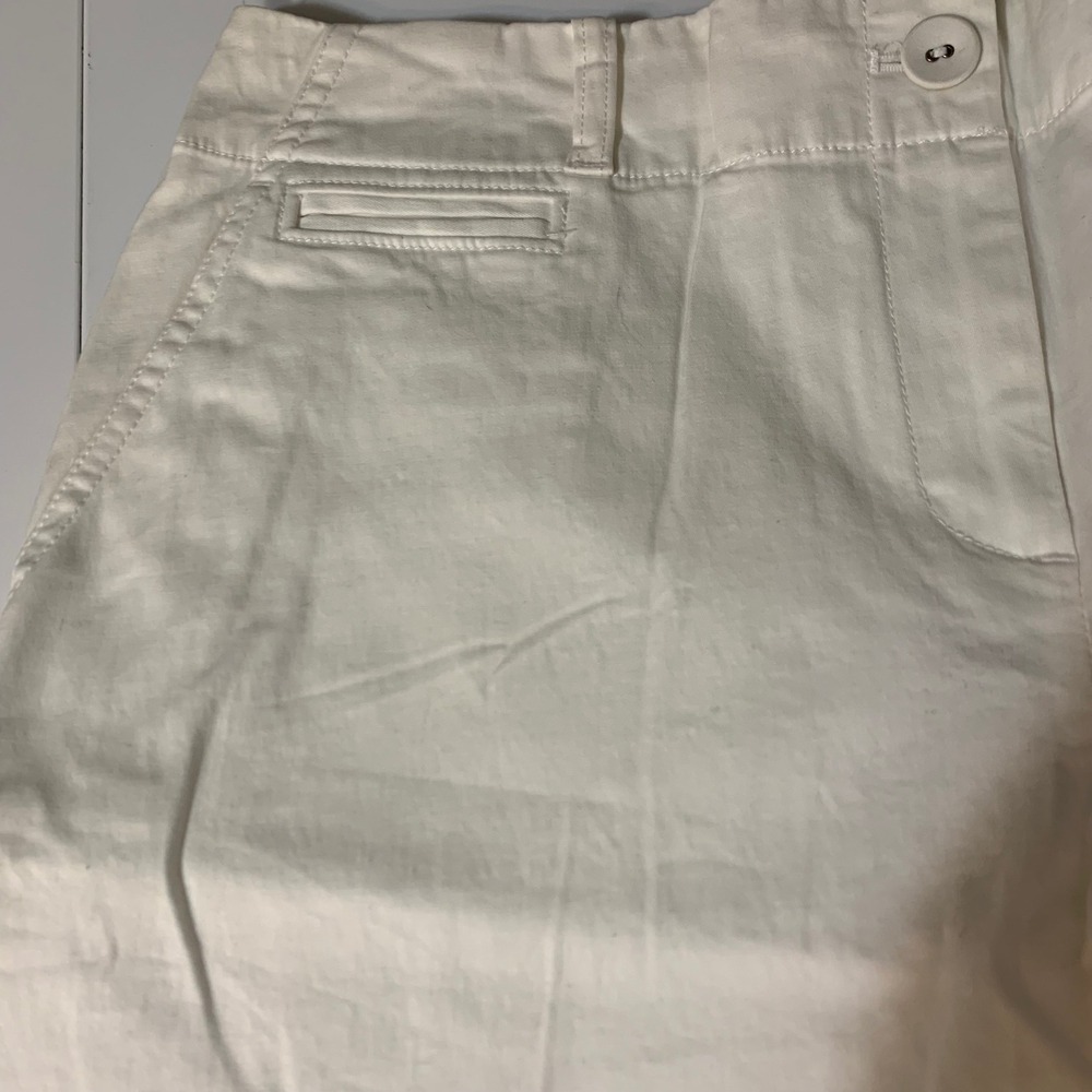 NWT Talbots Chino Shorts 10 White Cotton Clean Girl Flat Front Preppy Classic - Picture 6 of 12